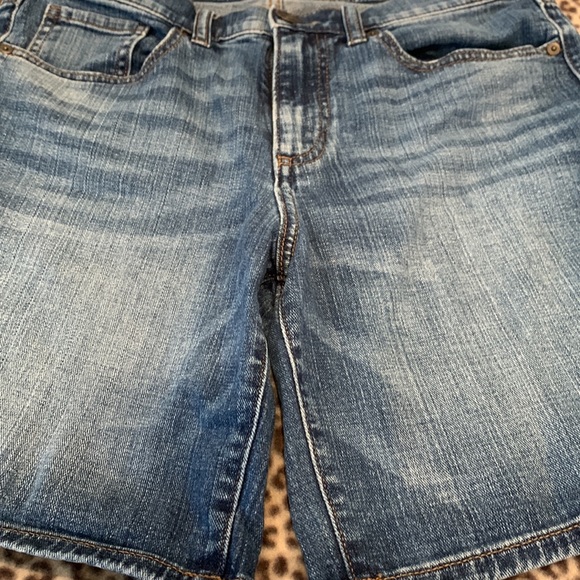 Womens Banaba Republic shorts - Picture 4 of 6